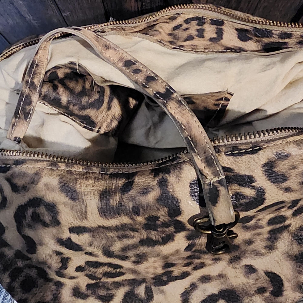 Leather Leopard Print Fringe Women's Bag - Picture 9 of 16